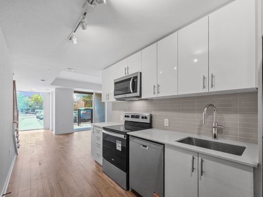 For Lease - 2782 Barton Street Unit# 113, Hamilton, Ontario - Photo 1