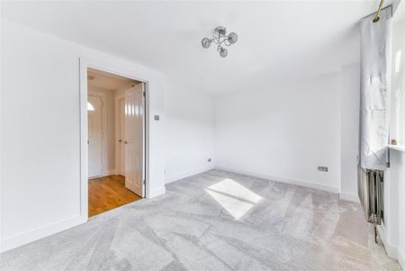 1 bedroom maisonette to rent - Photo 3