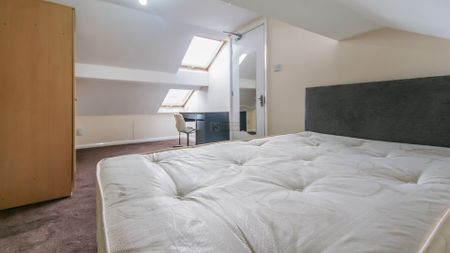 2a Dawlish Road - Photo 4