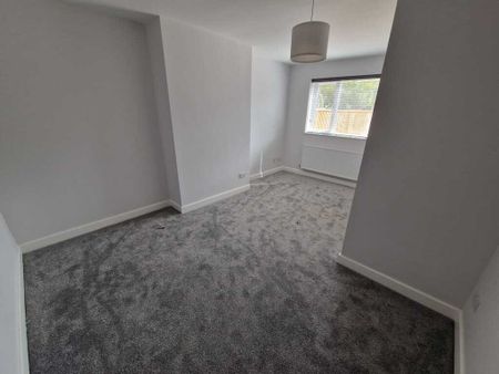 4 Bed Student Accommodation - Photo 4