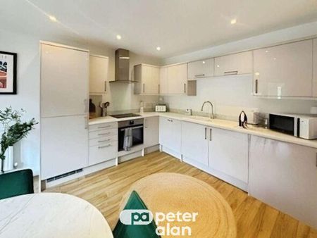 Tennant Grove, Neath, SA10 - Photo 3