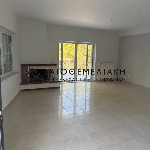 Διαμέρισμα για ενοικίαση Κέντρο (Άνοιξη) - Φωτογραφία 1