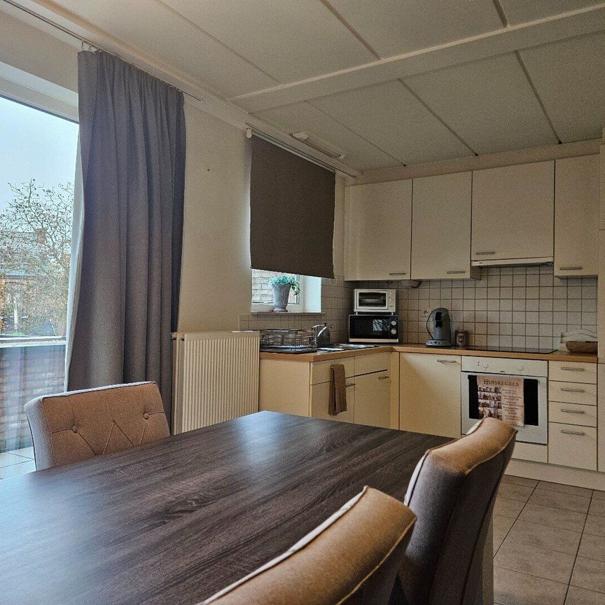 Ruim appartement met 2 slaapkamers in het centrum van Heultje! - Photo 1