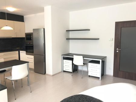 Pronájem bytu 1+kk 42 m2 - Фото 5