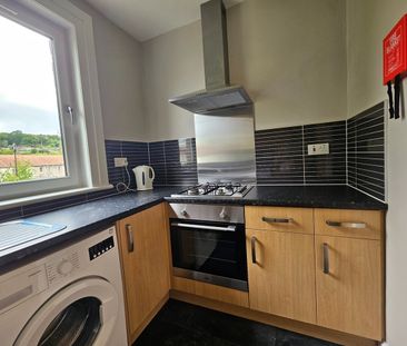 2 Bed Flat, Saughton Gardens, EH12 - Photo 2