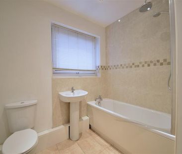 2 Bedroom Apartment To Let - Photo 6