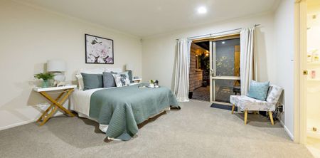 Immaculate Family Home for Rent – Flat Bush - Photo 5