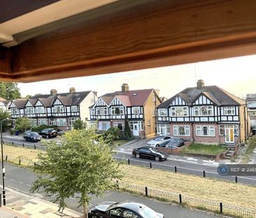 4 bedroom semi-detached house to rent - Photo 2