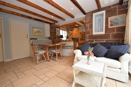 Puddington Lane, Burton - Photo 3