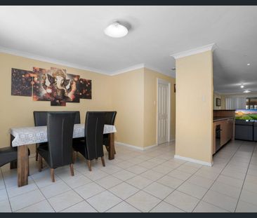 3-bedroom duplex / semi-detached property currently listed in a pri... - Photo 3