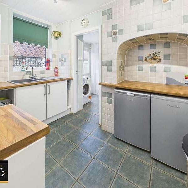 Breck Road, Blackpool, FY3 - Photo 1