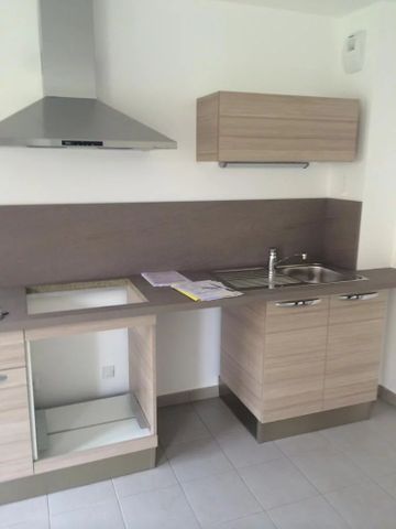 Location Appartement 3 pièces 56m² COULOMMIERS 77120 - Photo 3