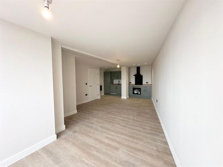 2 bed flat to rent in Sheffield Road, Barnsley, S70 - Photo 2