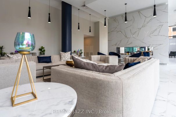 80 Bond Street E #1220 - Photo 1