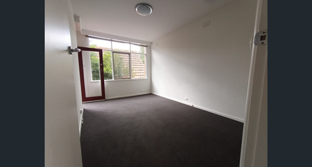 10 / 54 Tennyson Street, ELWOOD - Photo 5