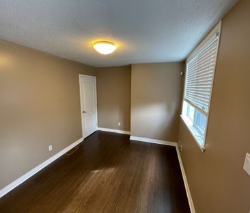 For Lease - 825 Grenon Avenue Unit# 2, Britannia Heights - Queenswa... - Photo 3