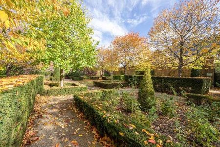 Bader Way, Roehampton, SW15 - Photo 2