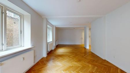 Indbydende lejlighed med central beliggenhed i Aalborg - Photo 3