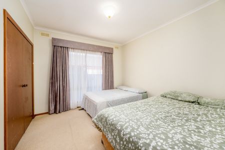 Charming Family Home in South Shepparton - Photo 4