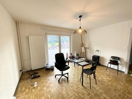 Appartement de 2 pièces avec grand balcon et ascenseur! - Foto 3