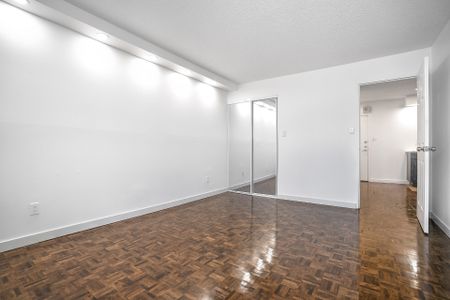 5455 Rue de Terrebonne Montréal (Côte-des-Neiges, QC H4A - Photo 5
