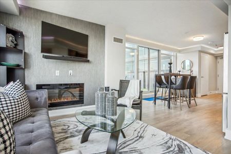 For Lease - 25 Telegram Mews Unit# PH5201, Toronto, Ontario - Photo 3