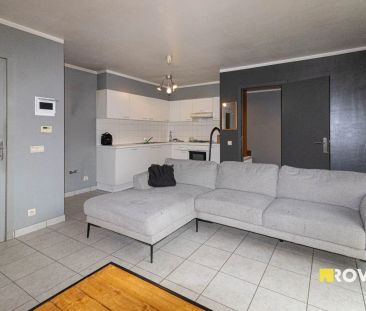 Centraal gelegen gelijkvloers appartement met terras! - Photo 6