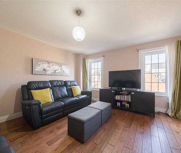 For Lease - 149 Roxton Road, Oakville, Ontario - Photo 2