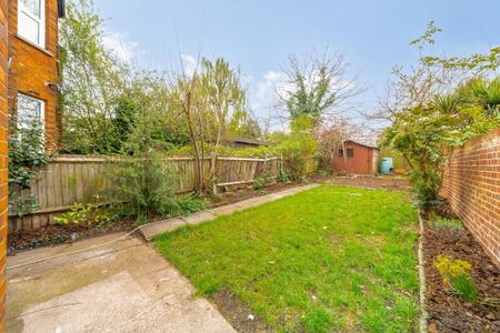 2 bedroom flat to rent - Photo 5
