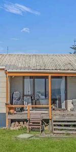 Beachfront Bach Life - Photo 4