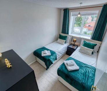 3 bedroom semi-detached house to rent - Photo 6