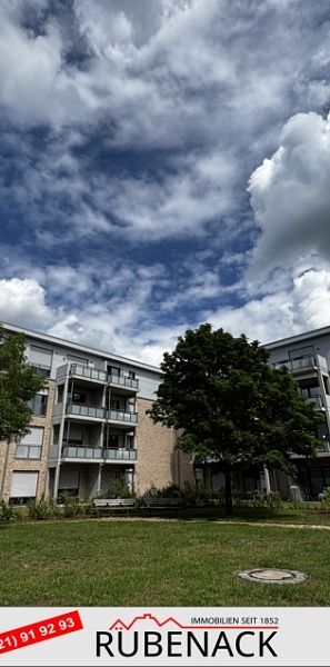 Attraktive 4-Zimmerwohnung mit schönem Balkon in Verden - Photo 1