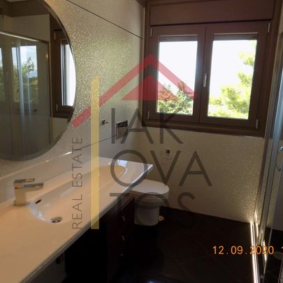 Μονοκατοικία 400 τ.μ. προς ενοικίαση - Photo 1