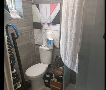 Room in a Shared House, Cordwell Road, SE13 - Photo 6