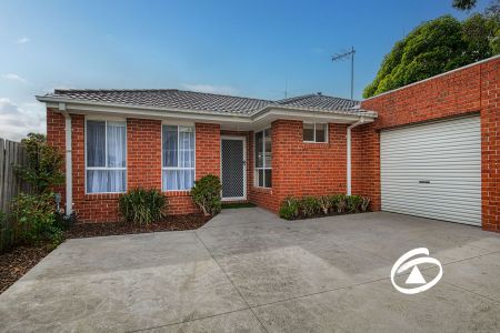 65A Guildford Crescent, 3805, Narre Warren Vic - Photo 2