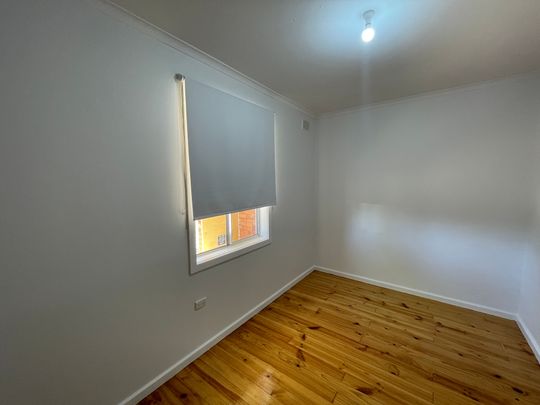 To register & apply for this property, please use this link: https://snug. com/ - Photo 1