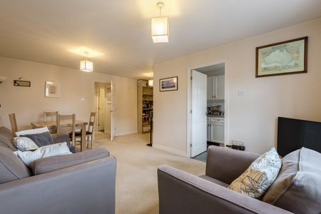 Basevi Way, London, SE8 - Photo 2