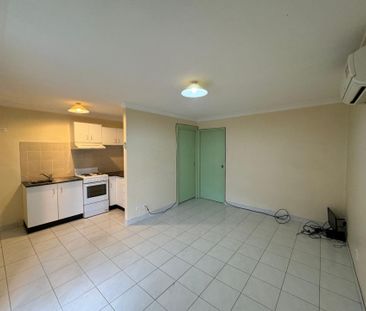 Well Presented&comma; One Bedroom Granny Flat&excl; - Photo 2