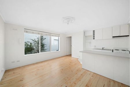 Unit 2/72 Withers Street, - Photo 4