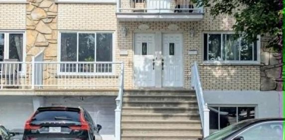 5 1/2 - Montréal (Anjou) - 1 850 $/mois - Photo 2