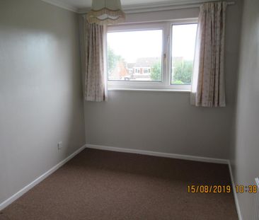 4 bedroom detached house to rent - Photo 6