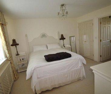 1 bedroom ground floor flat to rent - Photo 4