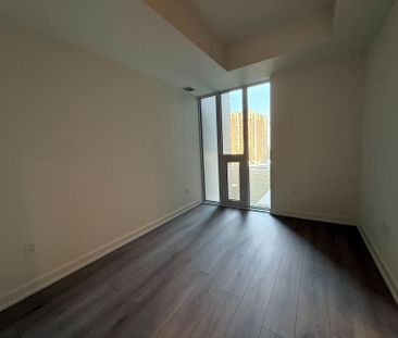 For Lease - 1 Fairview Road Unit# 313, Mississauga, Ontario - Photo 5