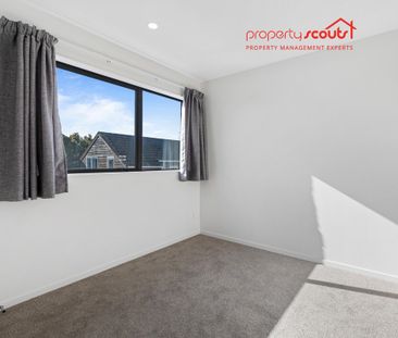 4-Bedroom Family Home in Massey - Photo 1