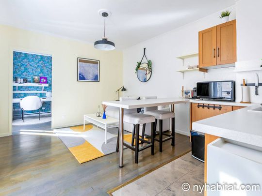 Logement à Paris, Location meublée - T2 - Parc Monceau, Batignolles - Ternes (PA-4919) - Photo 1