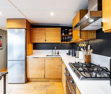 High Street - Photo 4