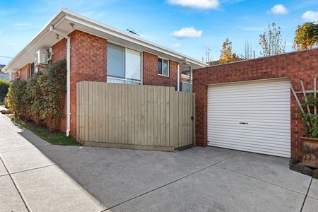 1/27 Rutland Street, Niddrie VIC 3042 - Photo 5