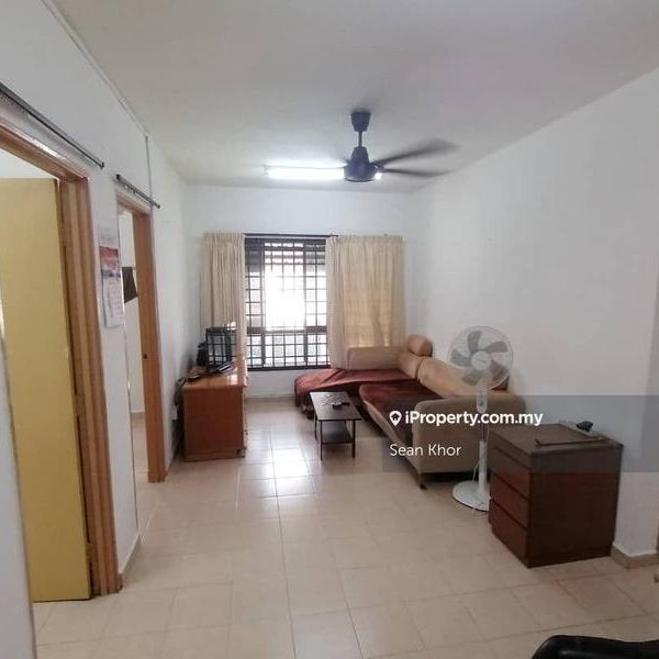 Setia Indah Flat, Taman Setia Indah, Tebrau - Photo 1