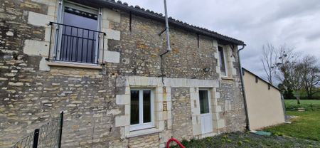 Location Maison 3 pièces 54m² RICHELIEU 37120 - Photo 2