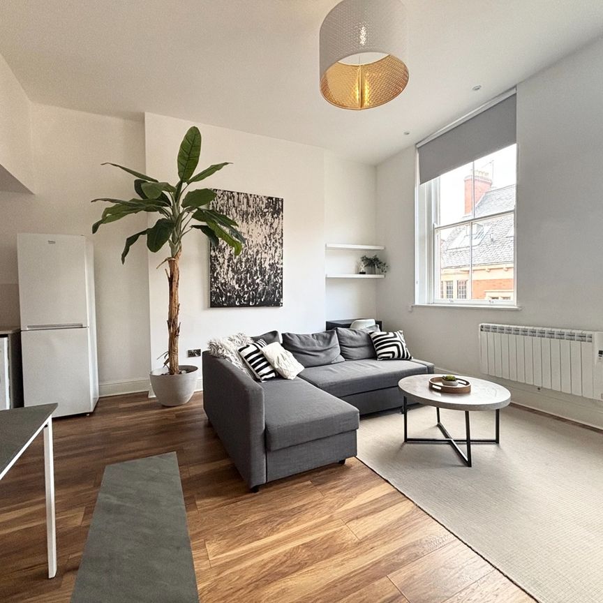 1 Bed Flat, Print Room, LE1 - Photo 1